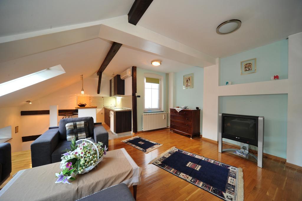 Apartment Resavska Beograd Ruang foto