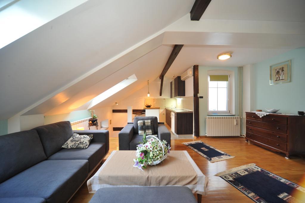 Apartment Resavska Beograd Ruang foto