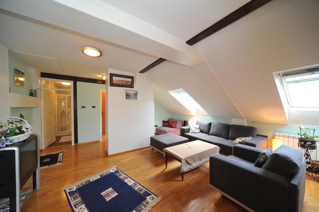 Apartment Resavska Beograd Ruang foto