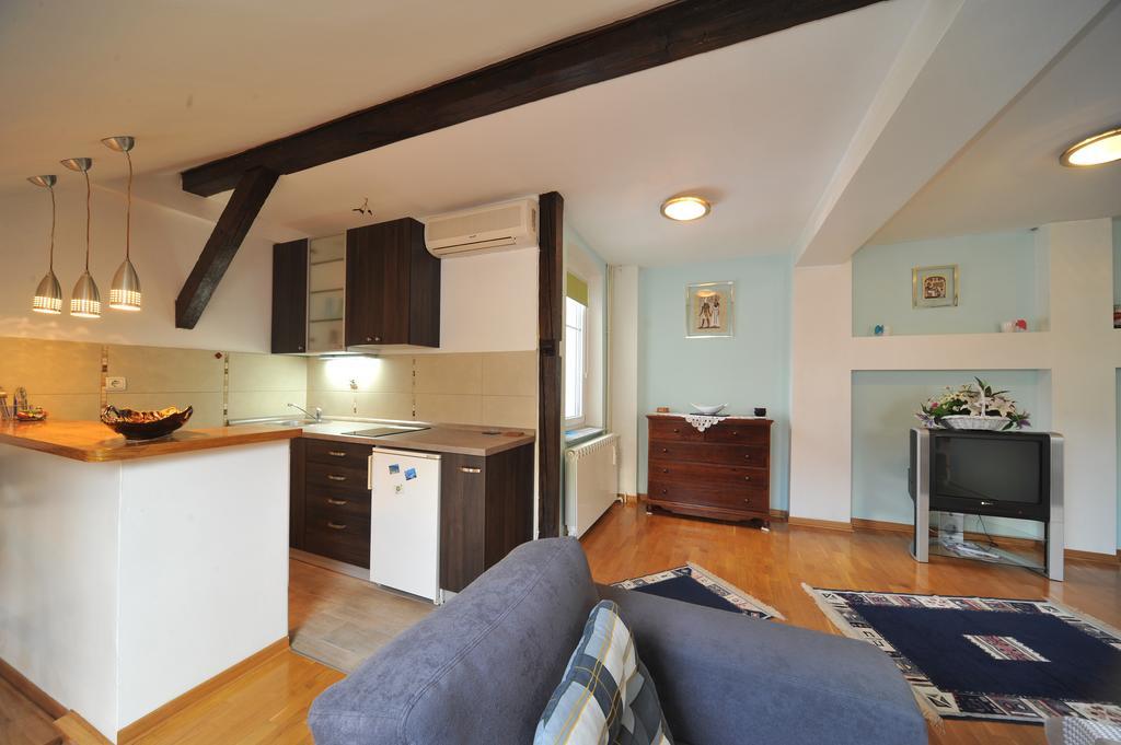 Apartment Resavska Beograd Ruang foto