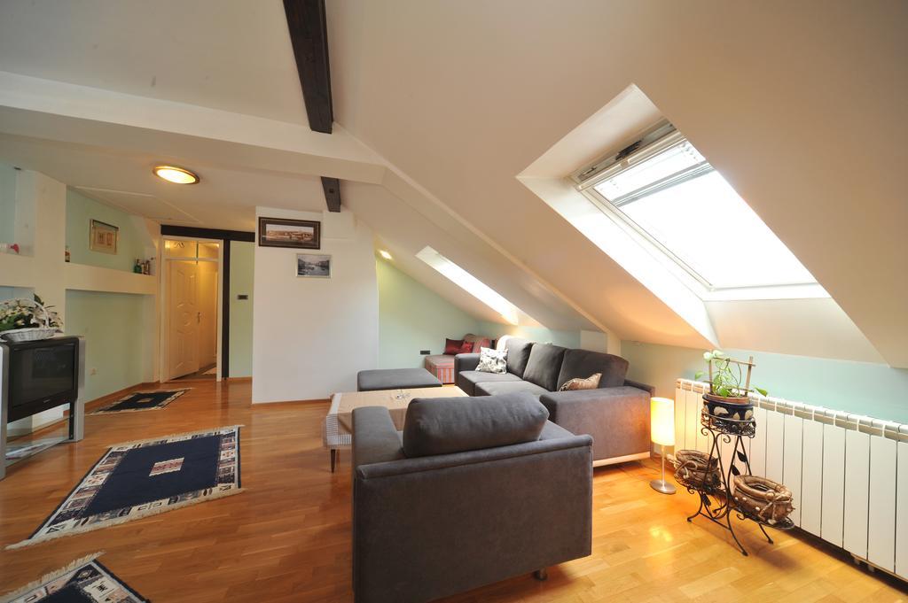 Apartment Resavska Beograd Ruang foto